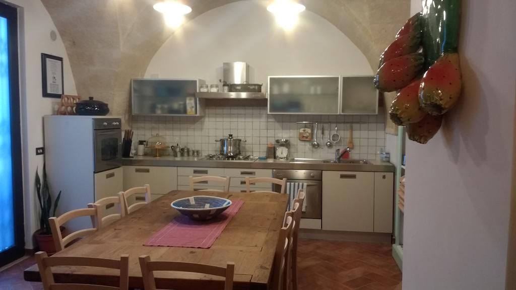 Masseria Urbana Crispiano Exteriör bild
